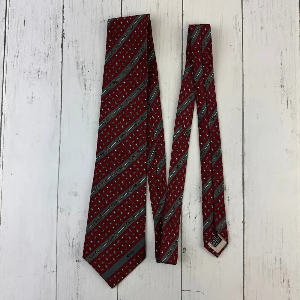 Bally vtg red